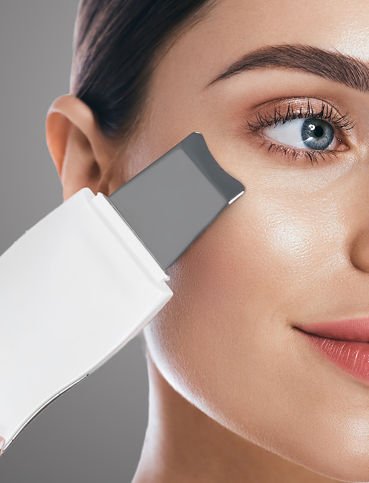 Peeling kawitacyjny z sonoforezą c