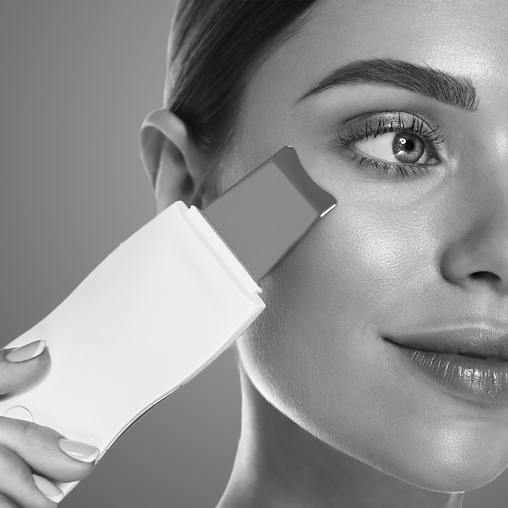 Peeling kawitacyjny z sonoforezą